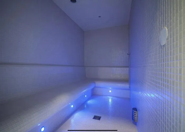 Golf House *